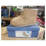 new boots - size 9