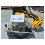 DeWalt battery saw