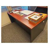 Executive Desk - see description
