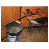 B & D Electric Trimmer, bean pot