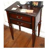 2 drawer table
