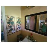 decorative items in main bathroom