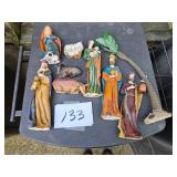 nativity figurines