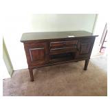 Ashley Server D442-60