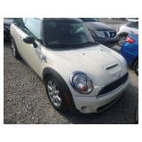 2011 MINI COOPER CLUBMAN--COLD A/C--6 SPEED