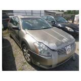 2004 NISSAN MAXIMA