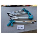 pick up tools
