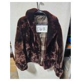 vintage coat - small or medium?? women