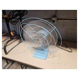 vintage fan - works see video
