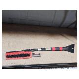 SNOW & ICE BRUSH