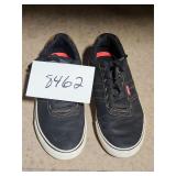 size 8.5 LEVI Shoes