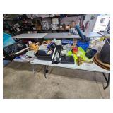 flea market items - table load