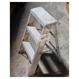 2 step ladder