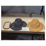 2 hats