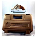 SMITH & WESSON PERFORMANCE CENTER REVOLVER - .357 MAG CAL - 8 SHOT - MODEL 627-5 STAINLESS STEEL - CHECKERED WOOD GRIP - MINT CONDITION IN S&W CASE -  2.625" BARREL - S/N DZK3209