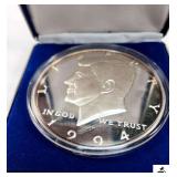 1994 KENNEDY ONE HALF POUND PURE SILVER COIN - THE WASHINGTON MINT CASE