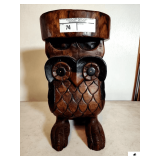 HEAVY WOOD OWL SIDE TABLE- FLAT TOP W/ WOOD CARVED OWL BASE_x000d_
