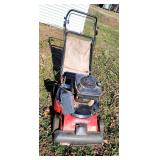 TROY BILT CHIPPER VAC  - 5 HP