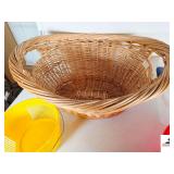 LAUNDRY BASKET (SLIGHT DAMAGE NEAR HANDLE)- STERMITE COVERED TUB - PLASTIC BOWL (HAS CRACK) - BUCKET