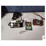 PETRI 7S CAMERA CIRCULIZED SYSTEM - ZOOM LENS - KODIAK BANTAM W/BOOK & LEATHER CASE - F4.5 LENS
