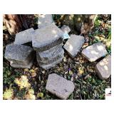 (17) UPRIGHT PAVER BLOCKS FOR FLOWERBED- (1) SQUARE PAINTED STEPPING STONE