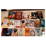 COLLECTION OF BOOKS AIR FRYER COOKBOOK_x000d_
SECRET FOOD CURES_x000d_
KITCHEN COUNTER CURES_x000d_
THE MOST VALUABLE BOOK EVER PUBLISHED_x000d_
CASH BOOK_x000d_
BAKING SODA  THE Q
