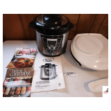 6 QT. DIGIAL PRESSURE COOKER - BONUS CANNING GUIDE   WITH MANUAL - (APPEARS NEW) -   & GEORGE FOREMAN GRILL