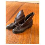 Ladies size 9 brown lace up boots