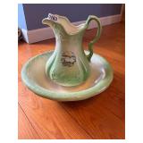 Vintage pitcher and bowl ï¿½ ducks