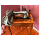 Singer sewing/upholstery machine