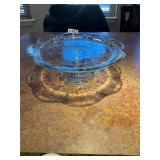 Pedestal cake platter