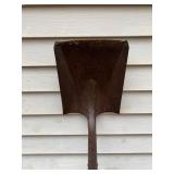 Flat USA Made Shovel