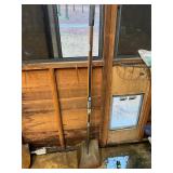 Square Shovel - GH
