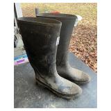 Size 12 rubber boots