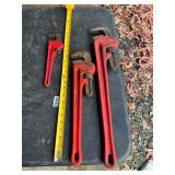 3- pipe wrenches