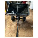 85 lb pull fertilizer spreader