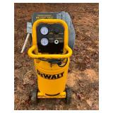 Dewalt D55168 air compressor