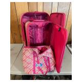 3 piece pink and white luggage