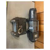 Traveler 4500 pound winch and fairlead