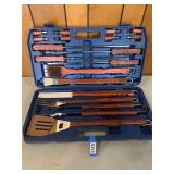 18 ï¿½ piece grilling set