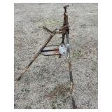 Pipe vise tripod