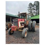 1973 International Tractor 1066