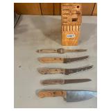 5 knives and block