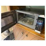 Nice Hamilton Beach microwave