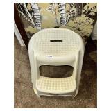 Plastic two step stepstool
