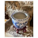 Blue & white planter & base