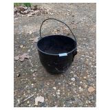 Cast iron pot small