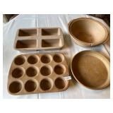 4 pieces Pampered Chef Stoneware