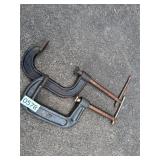 2 c clamps