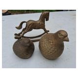 3 pieces of brass deco